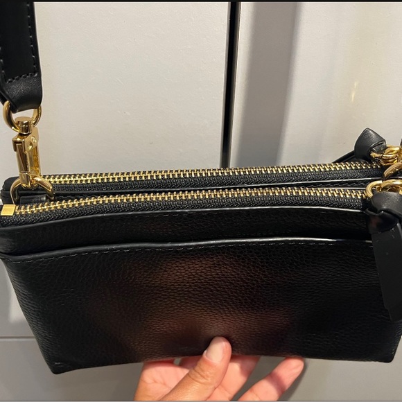 MK cross body bag - Picture 3 of 4